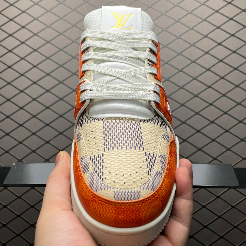 New color matching casual board shoes