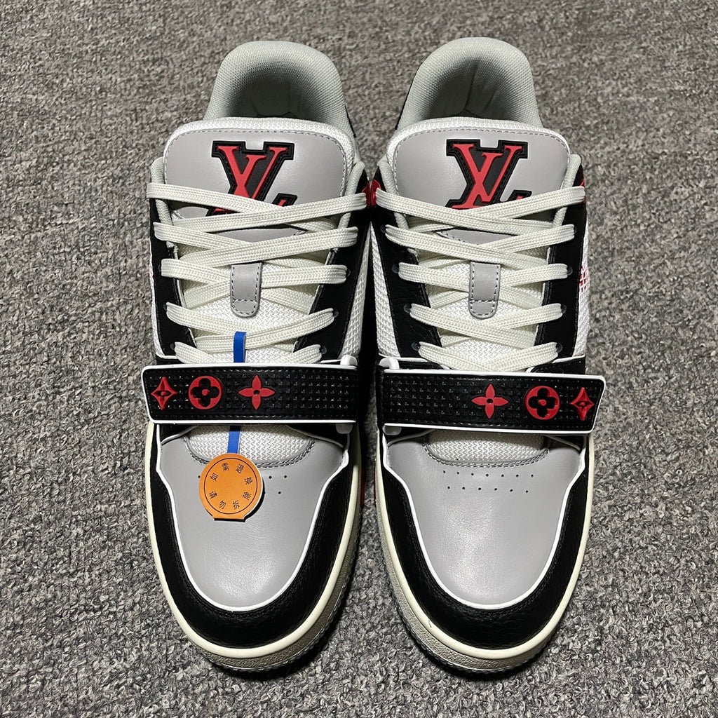New color matching casual board shoes